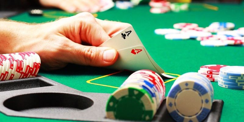 Cách chơi Poker tại BetVisa và những điều cần lưu ý khi chơi